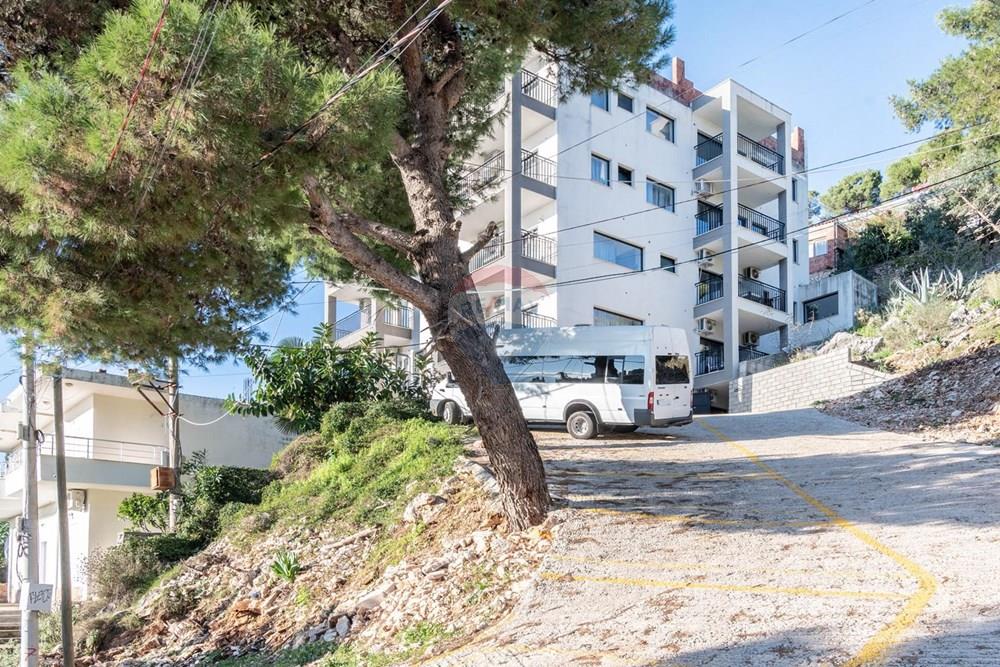 Rruga e Gjashtë, Sarandë