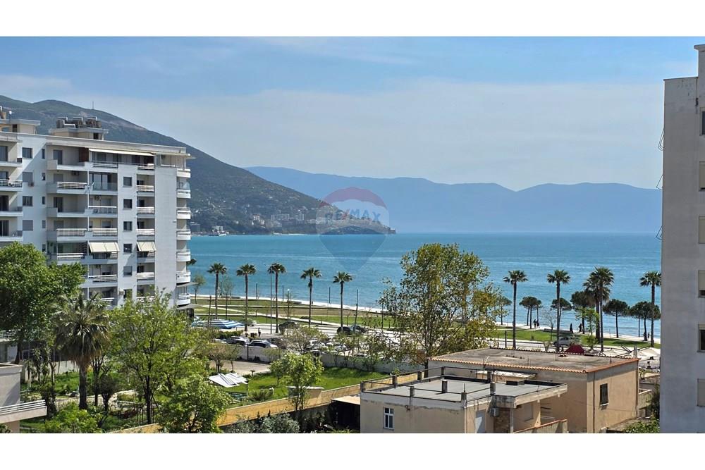 Lungo Mare, Vlorë