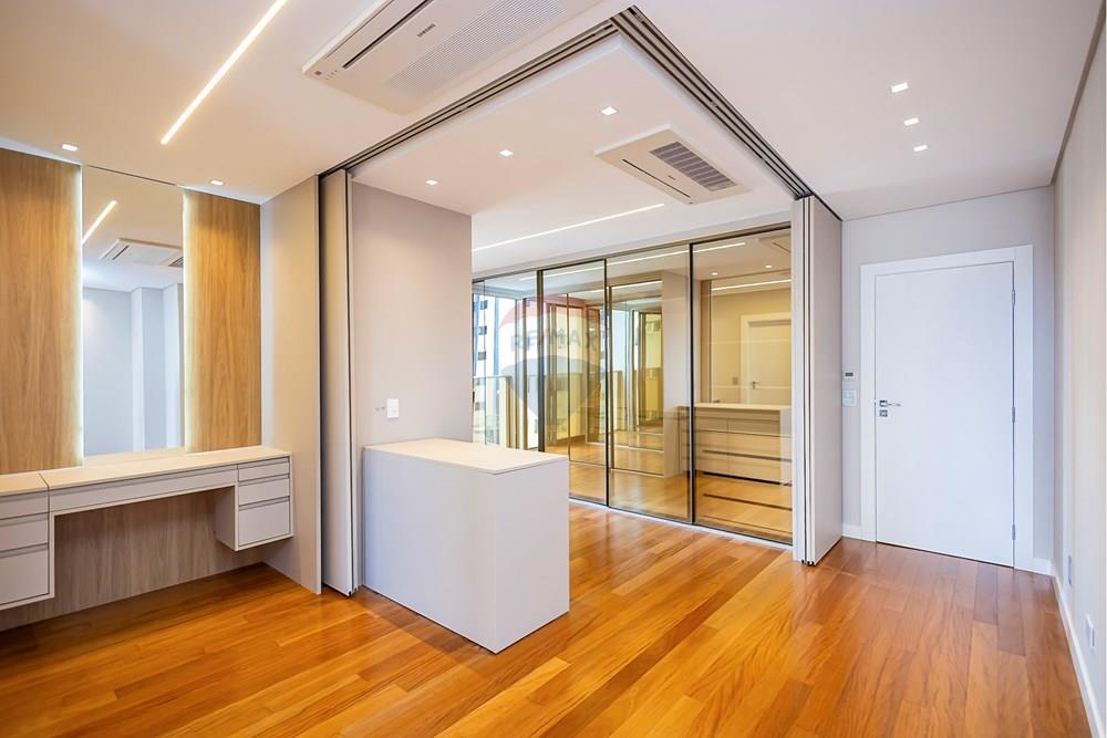 Apartamento, 3 quartos, 239 m² - Foto 54