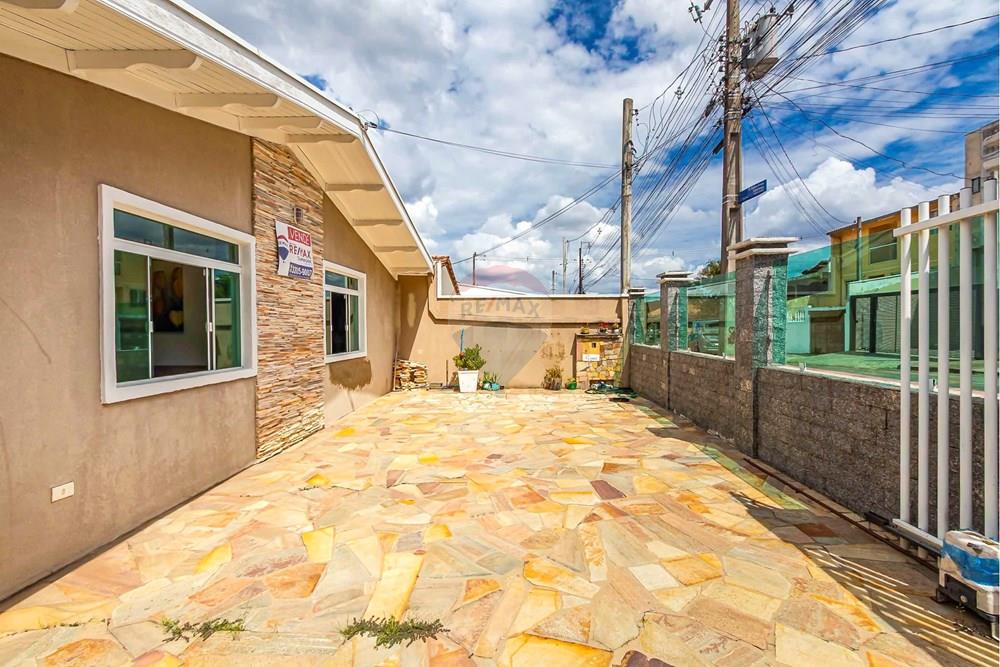 Casa, 3 quartos, 200 m² - Foto 1