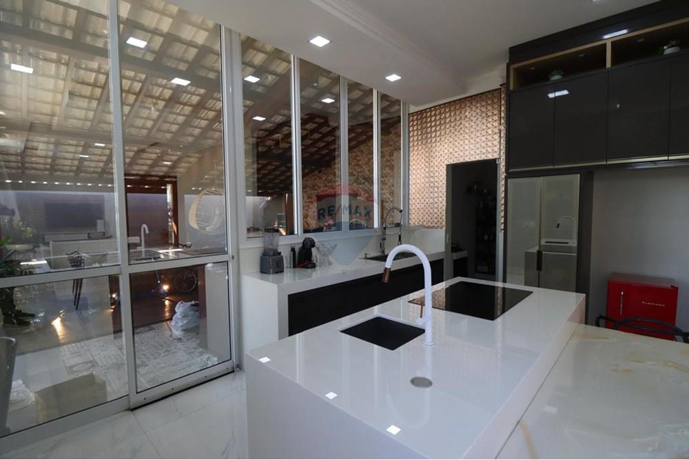 Casa, 4 quartos, 350 m² - Foto 16