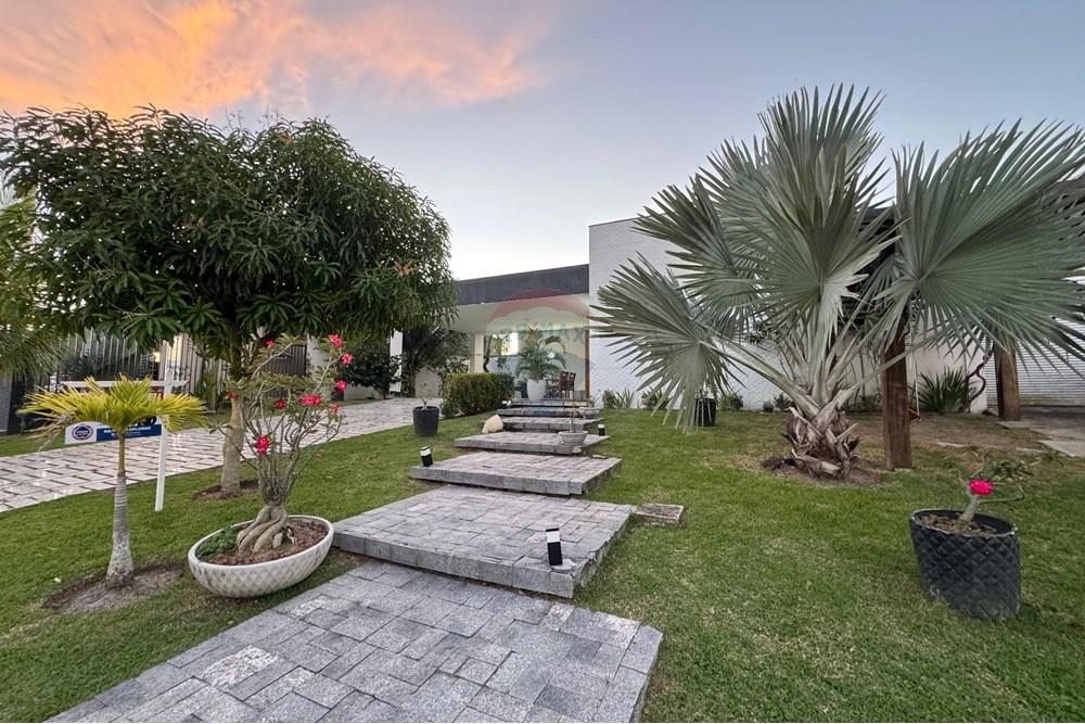 Casa, 4 quartos, 350 m² - Foto 1