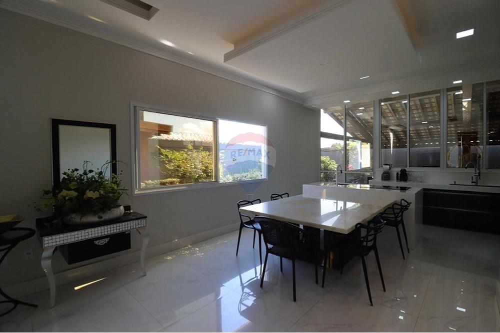 Casa, 4 quartos, 350 m² - Foto 12