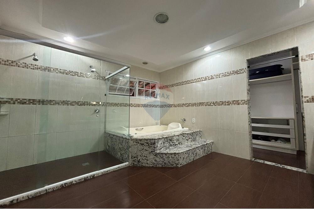 Casa, 4 quartos, 450 m² - Foto 16