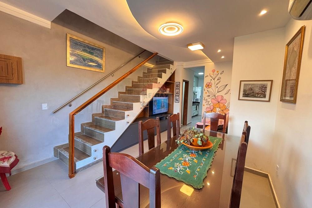 Apartamento, 3 quartos, 93 m² - Foto 2