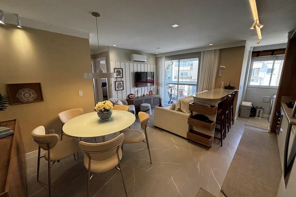 Apartamento Inteligente de 2 Dormitorios con Piscina Vista al Mar – Ingleses, Florianópolis