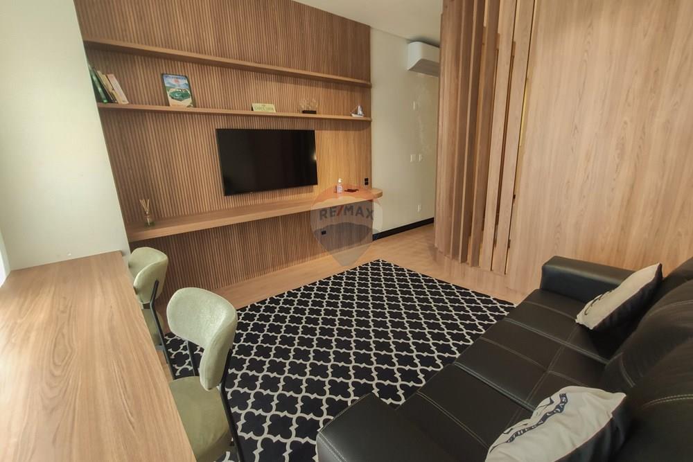 Estudio Amoblado en Alquiler Anual – 400m del Mar en Ingleses, Florianópolis