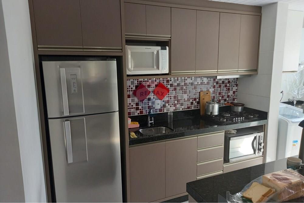 Apartamento em condomínio fechado c/ mobília planejada - foto 1