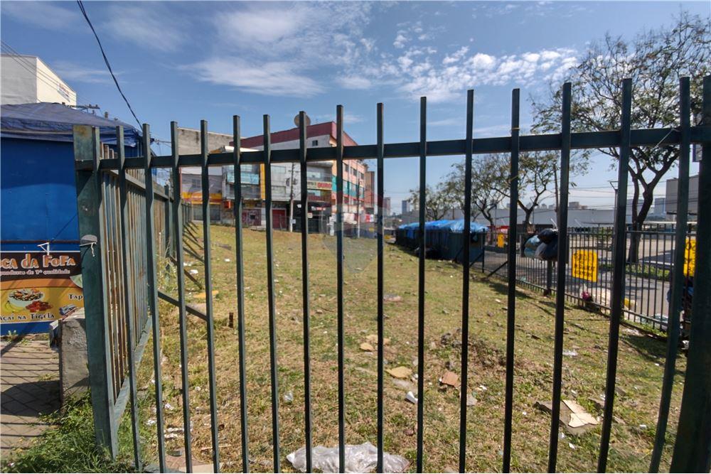 Loteamento e Condomínio, 597 m² - Foto 2