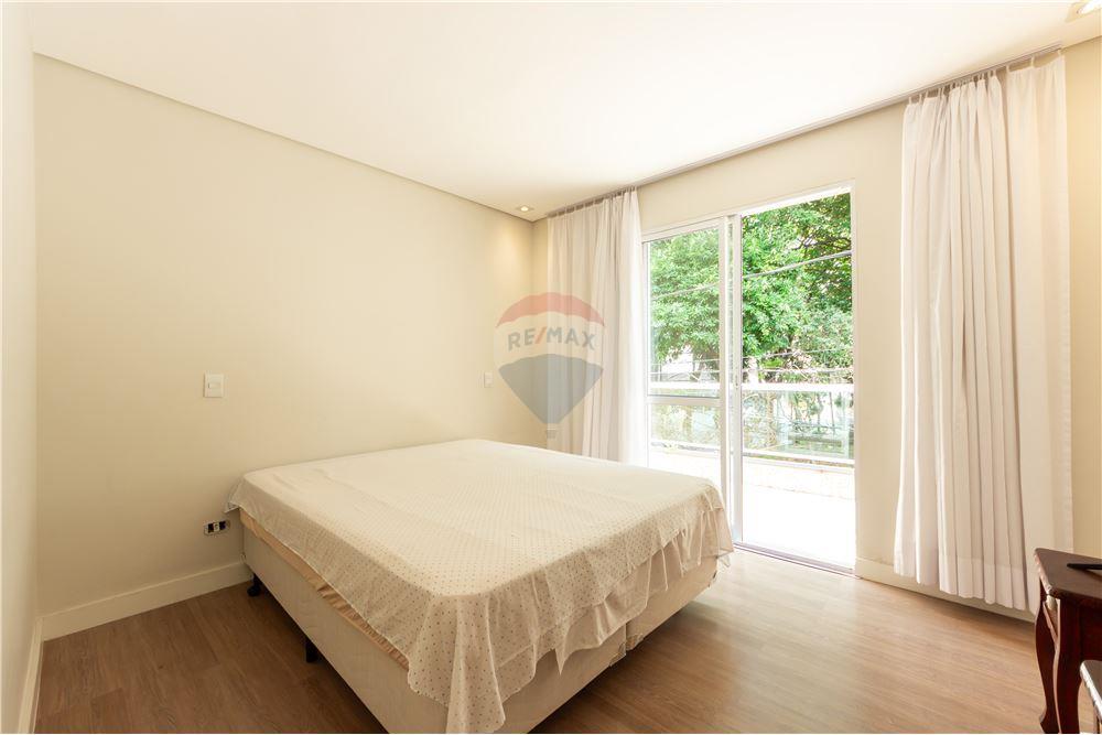 Sobrado, 3 quartos, 240 m² - Foto 14
