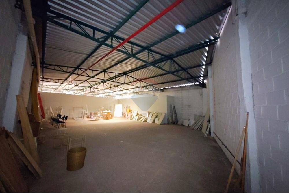 Loja-Salão, 130 m² - Foto 1