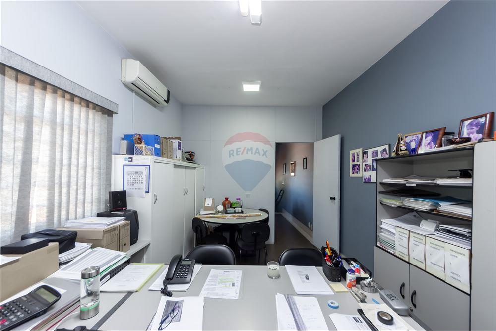 Casa, 4 quartos, 280 m² - Foto 18