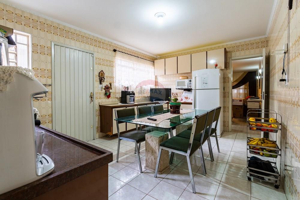 Casa, 3 quartos, 243 m² - Foto 26