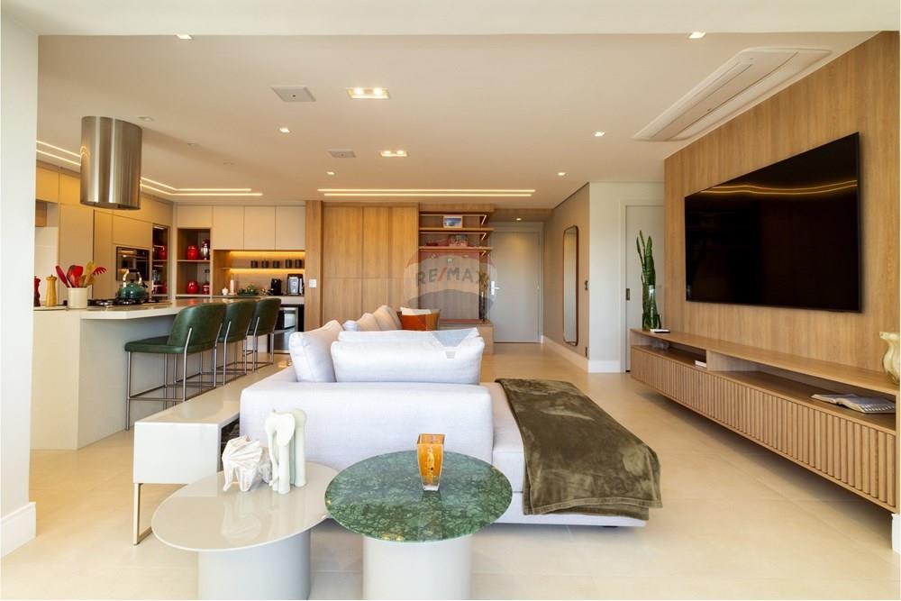 Apartamento, 3 quartos, 147 m² - Foto 2