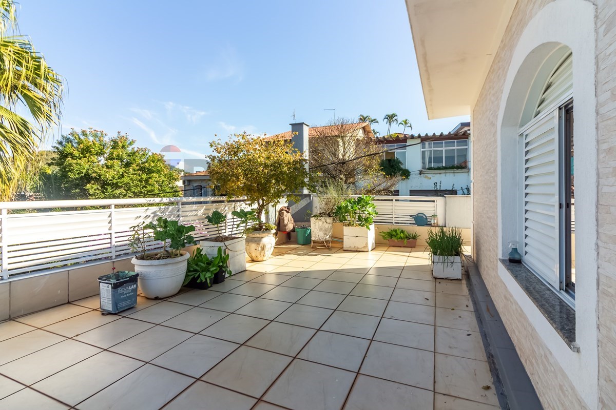 Casa, 3 quartos, 320 m² - Foto 42