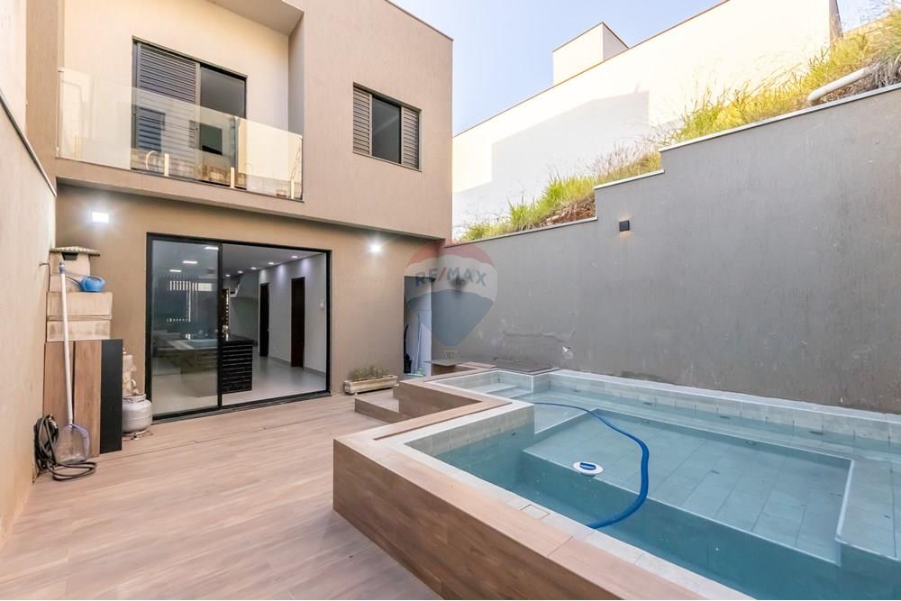 Casa, 3 quartos, 128 m² - Foto 1