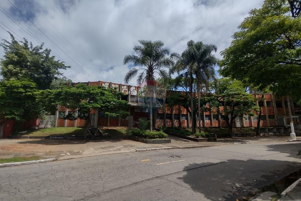 Loteamento e Condomínio, 4628 m² - Foto 2