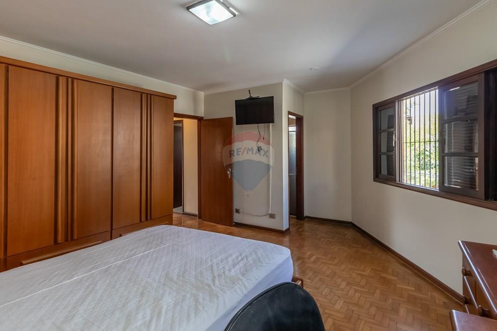Casa, 3 quartos, 228 m² - Foto 18