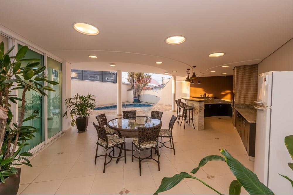 Sobrado, 3 quartos, 672 m² - Foto 15