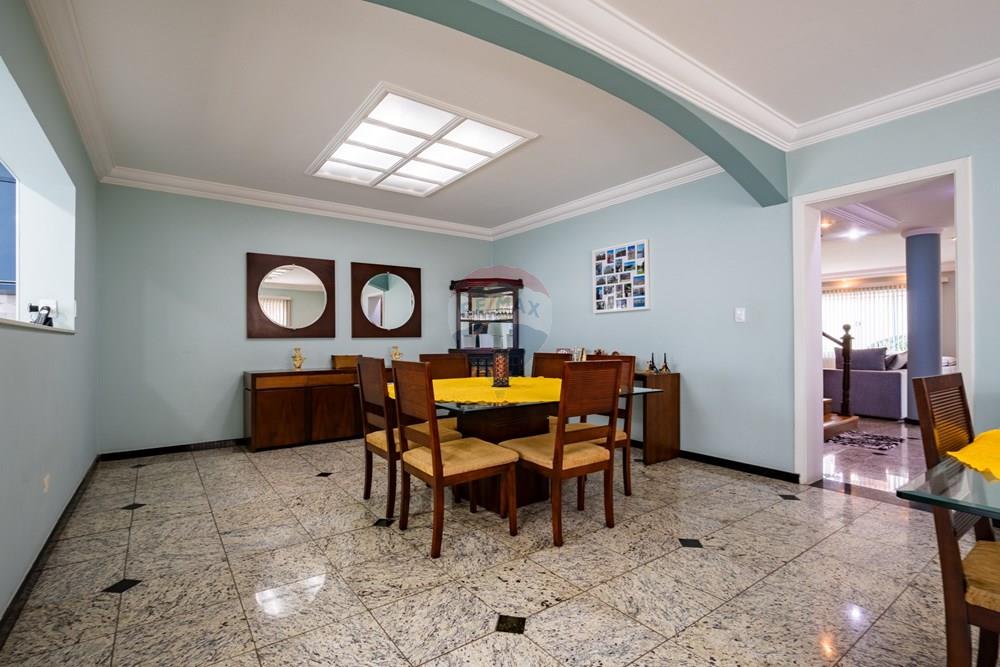 Casa, 3 quartos, 328 m² - Foto 62