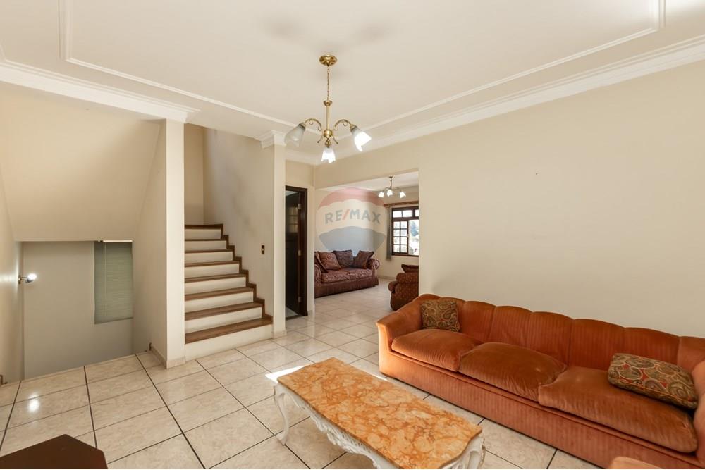 Casa, 5 quartos, 263 m² - Foto 4