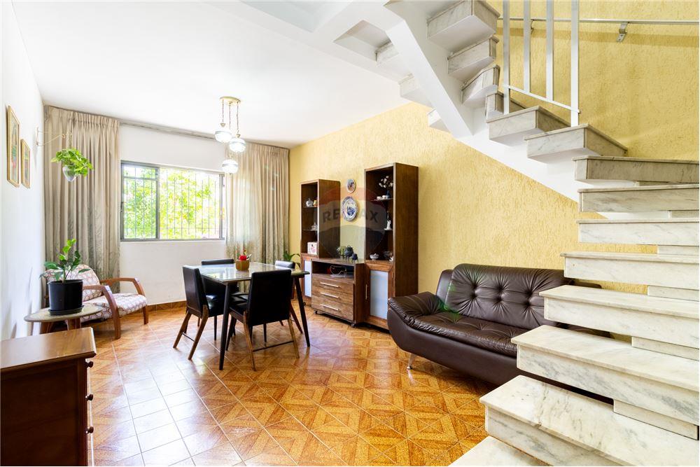 Sobrado, 4 quartos, 178 m² - Foto 1