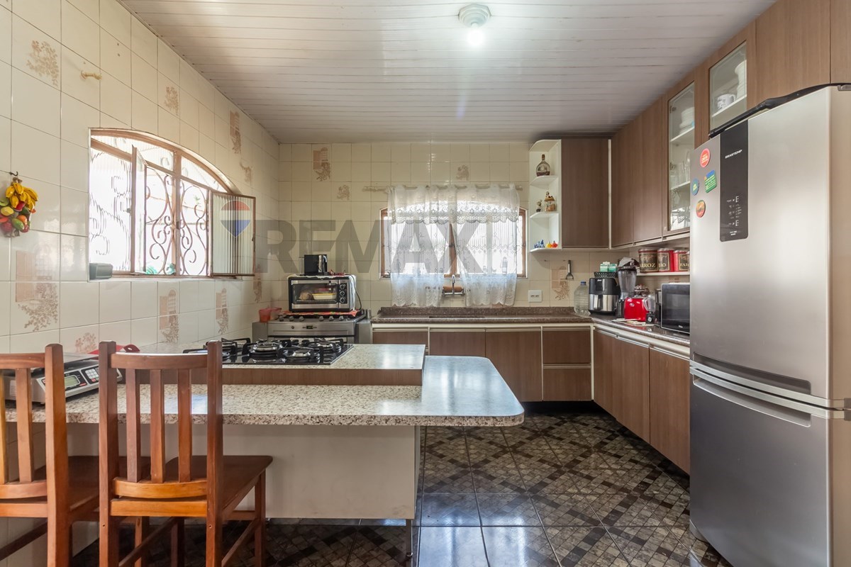 Casa, 4 quartos, 250 m² - Foto 11