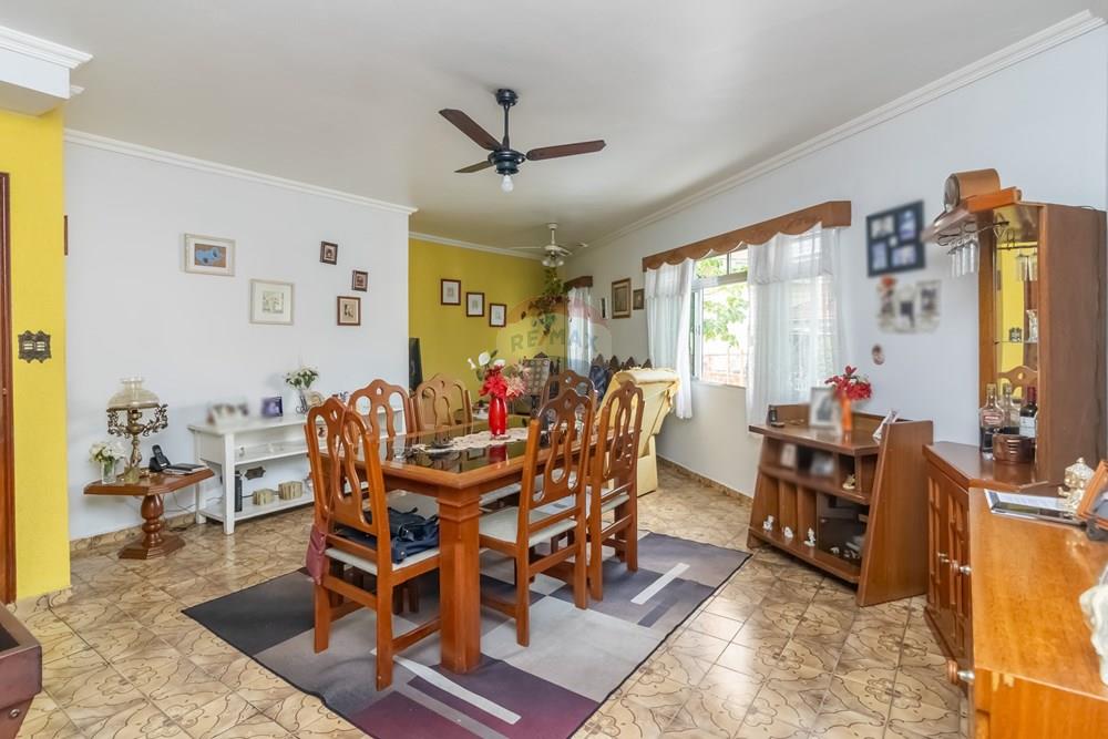 Casa, 2 quartos, 136 m² - Foto 1