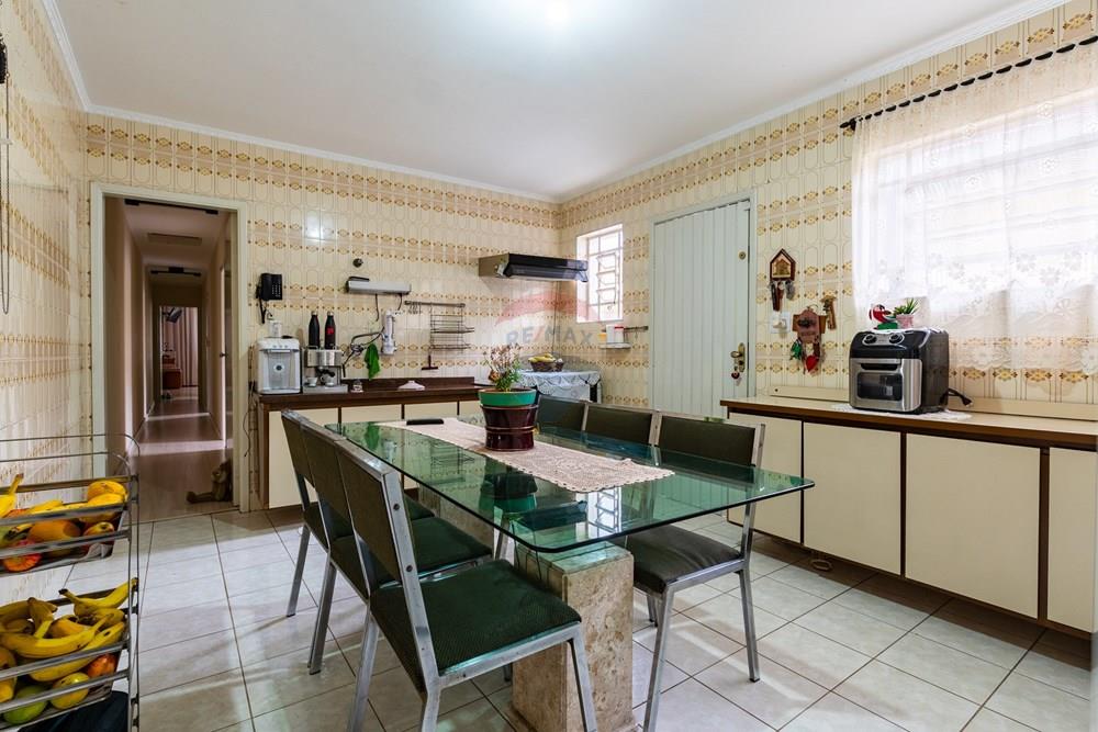 Casa, 3 quartos, 243 m² - Foto 24