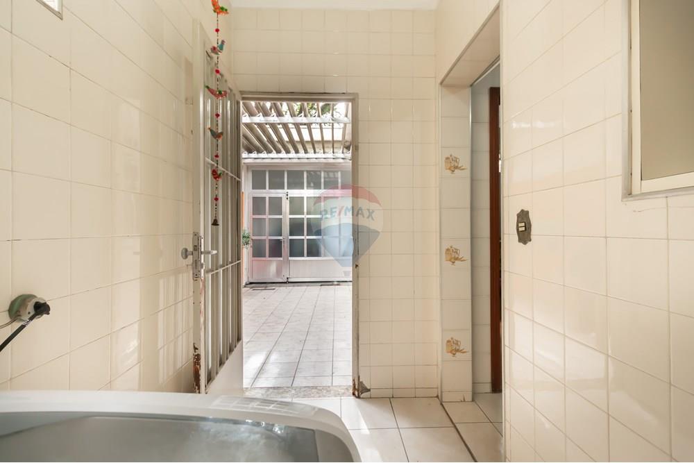 Casa, 3 quartos, 195 m² - Foto 35