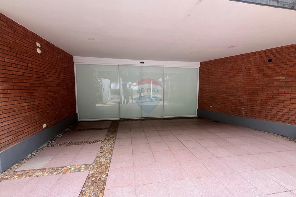 Casa, 4 quartos, 412 m² - Foto 2