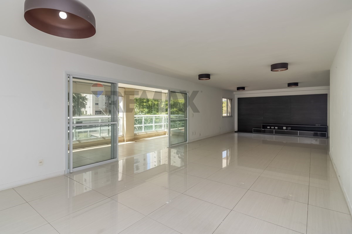Apartamento, 3 quartos, 210 m² - Foto 3