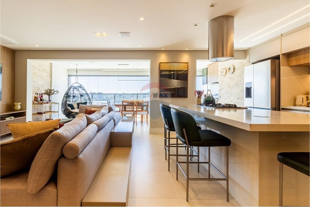 Apartamento, 3 quartos, 147 m² - Foto 1