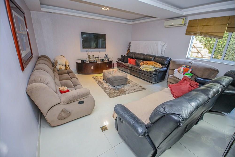 Casa, 6 quartos, 100 m² - Foto 23