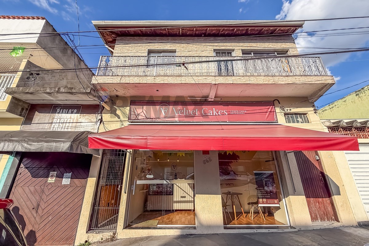 Casa, 4 quartos, 250 m² - Foto 1