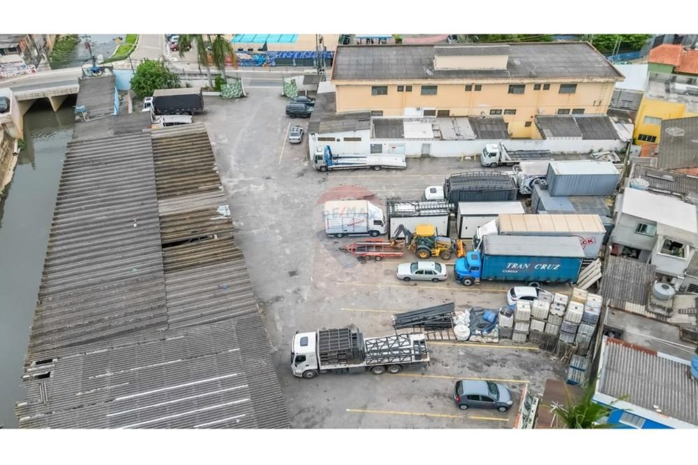 Loteamento e Condomínio, 3587 m² - Foto 28