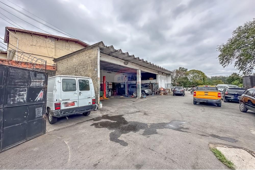 Loteamento e Condomínio, 1612 m² - Foto 10