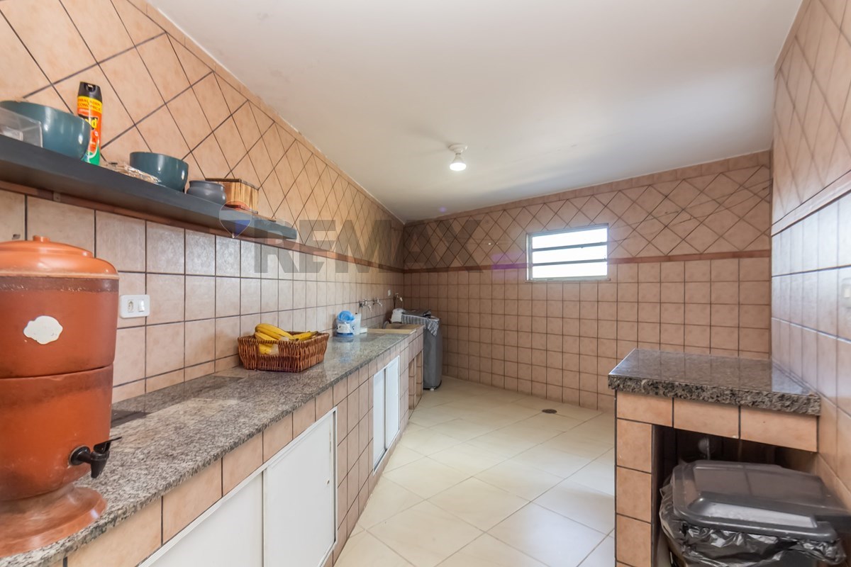 Casa, 3 quartos, 320 m² - Foto 2