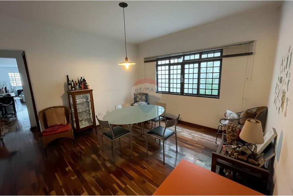 Casa, 4 quartos, 282 m² - Foto 2