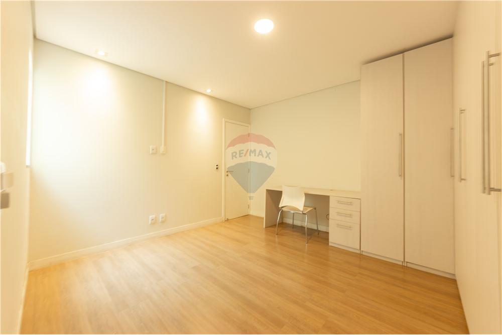 Sobrado, 3 quartos, 240 m² - Foto 10