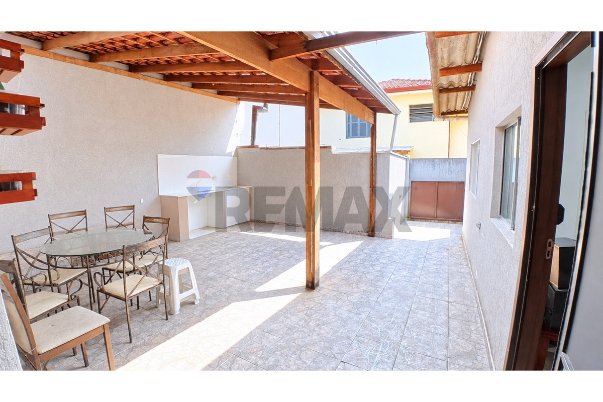 Casa, 3 quartos, 185 m² - Foto 15