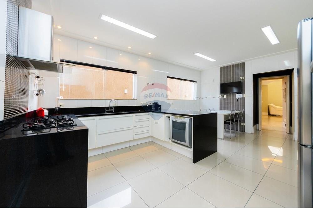 Casa, 3 quartos, 356 m² - Foto 45