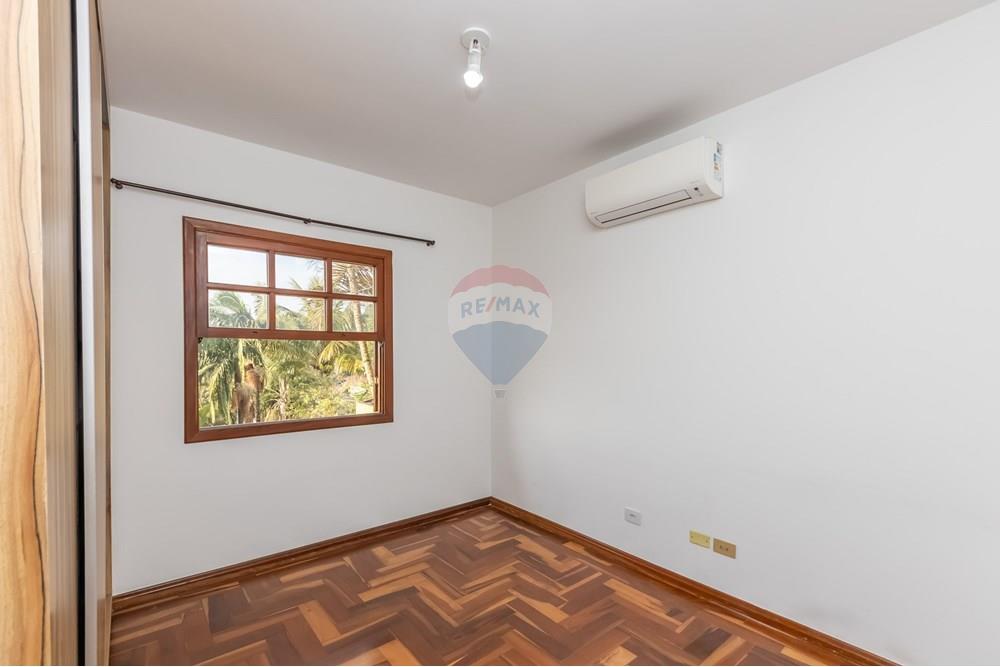 Casa, 4 quartos, 352 m² - Foto 29
