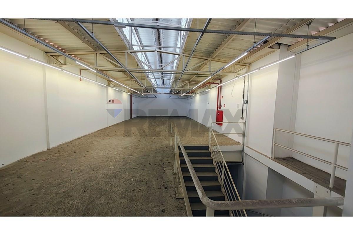 Loja-Salão, 350 m² - Foto 14