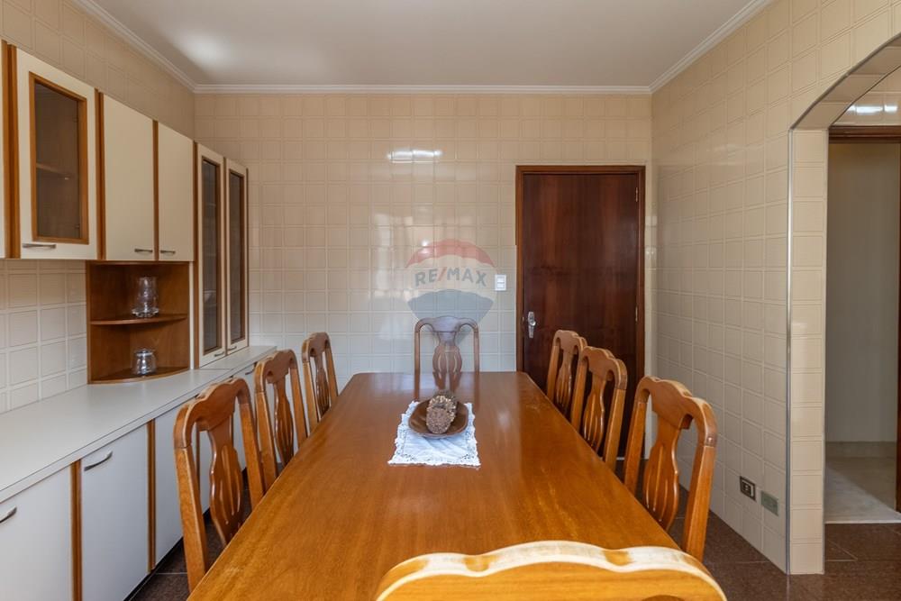 Casa, 3 quartos, 228 m² - Foto 10