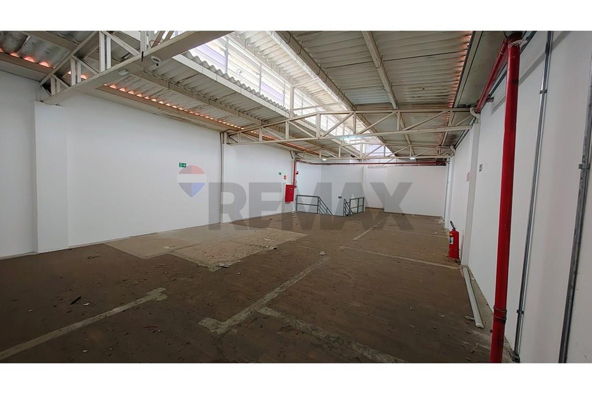 Loja-Salão, 350 m² - Foto 9