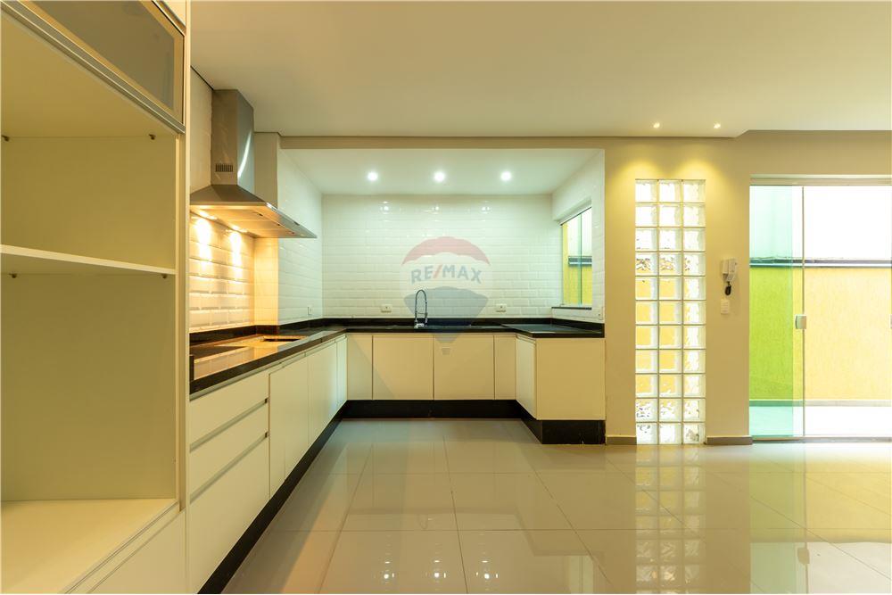 Sobrado, 3 quartos, 240 m² - Foto 4