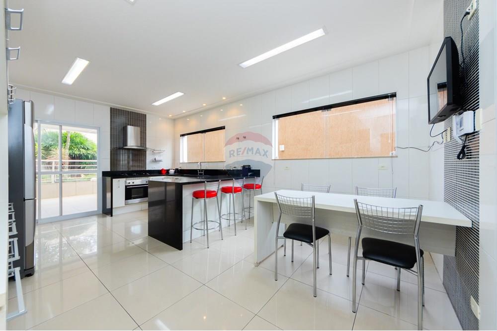 Casa, 3 quartos, 356 m² - Foto 40