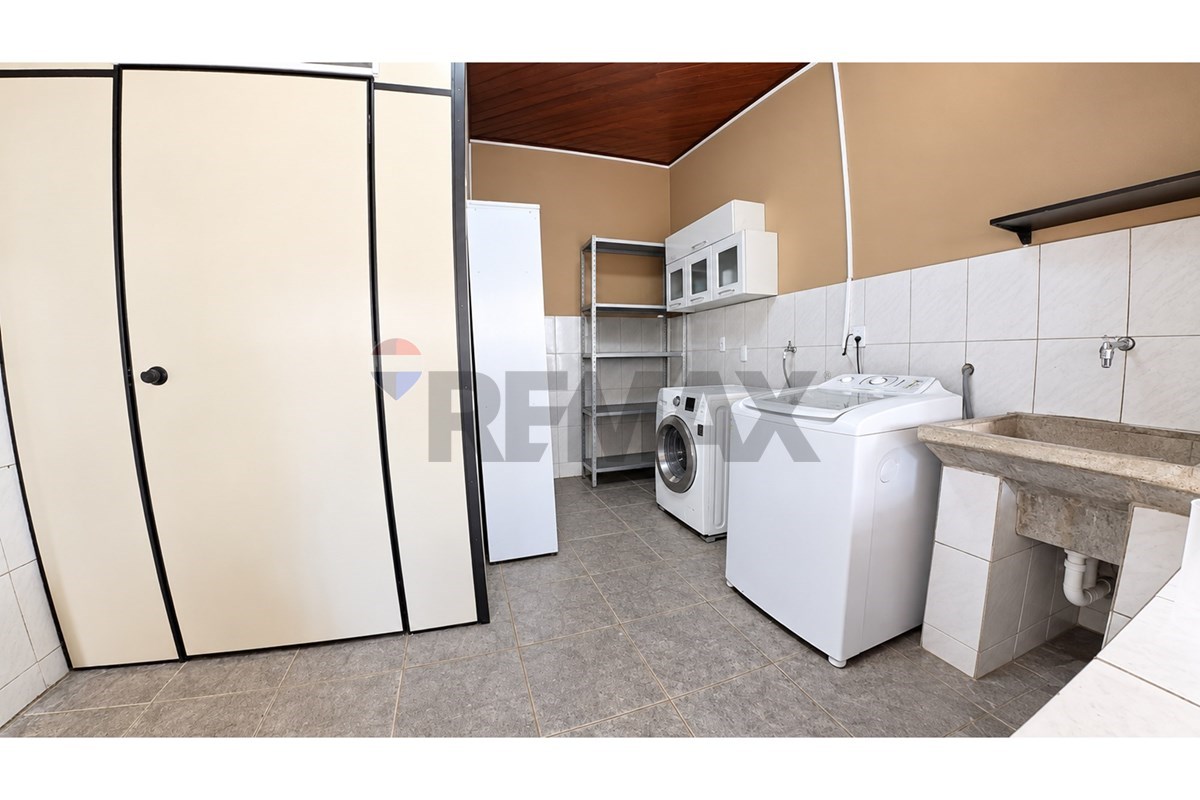 Casa, 3 quartos, 185 m² - Foto 9