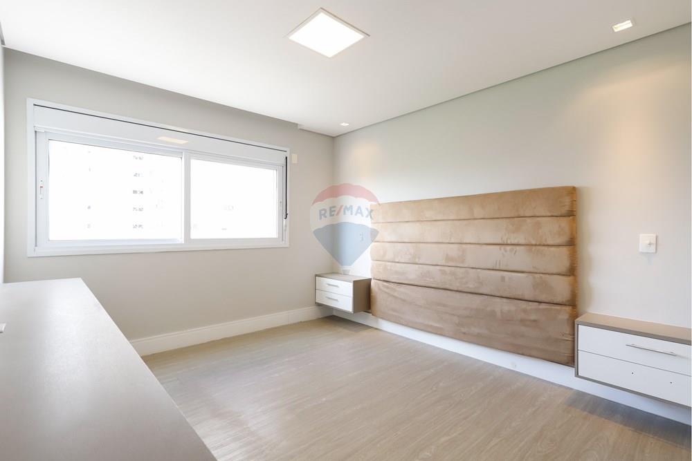 Apartamento, 4 quartos, 241 m² - Foto 34